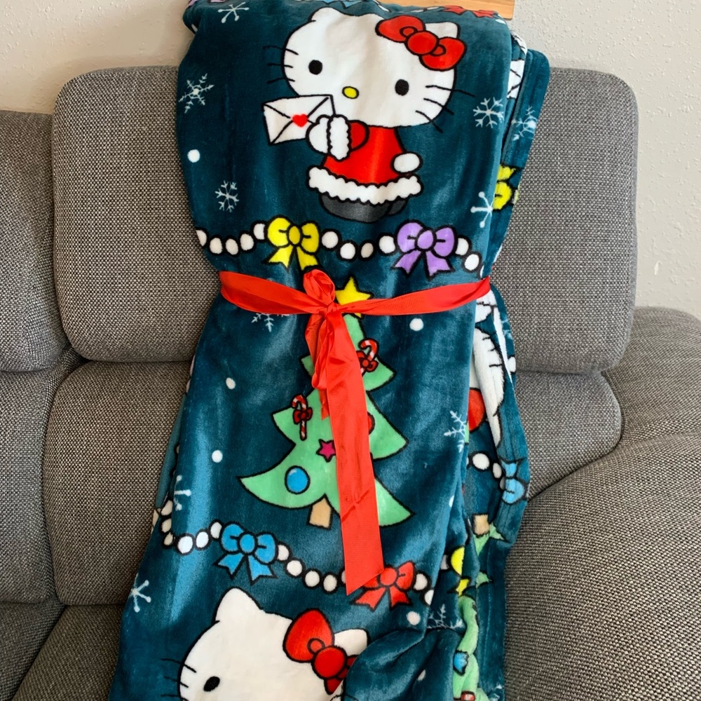 Hello Kitty Sanrio Throw